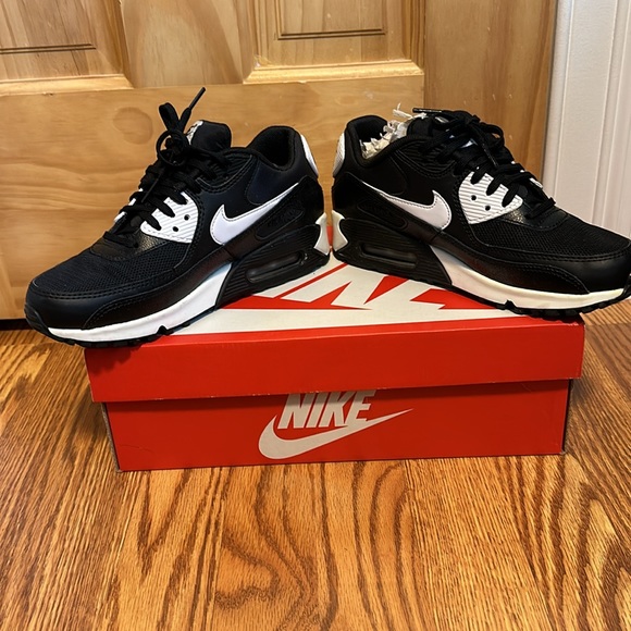Nike Air Max 90 - Picture 4 of 5